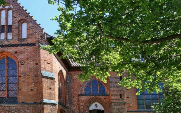 Eingang Heiligen-Geist-Kirche, Foto: TMV, Danny Gohlke