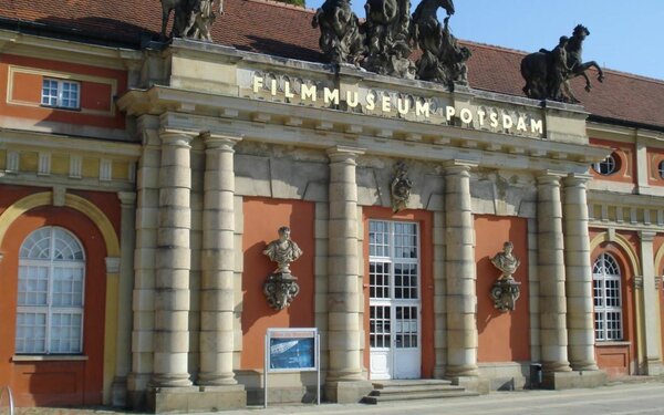 Filmmuseum Potsdam, Foto: Matthias Schäfer, Lizenz: TMB-Fotoarchiv