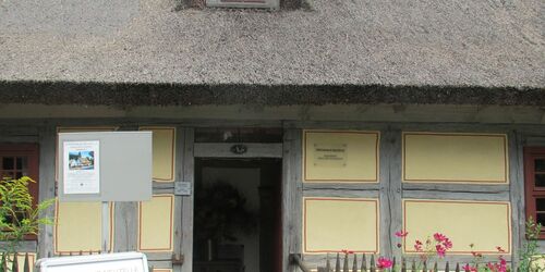 Strohhaus Neuzelle - Eingangsbereich, Foto: H.Walter, Lizenz: TMB-Fotoarchiv