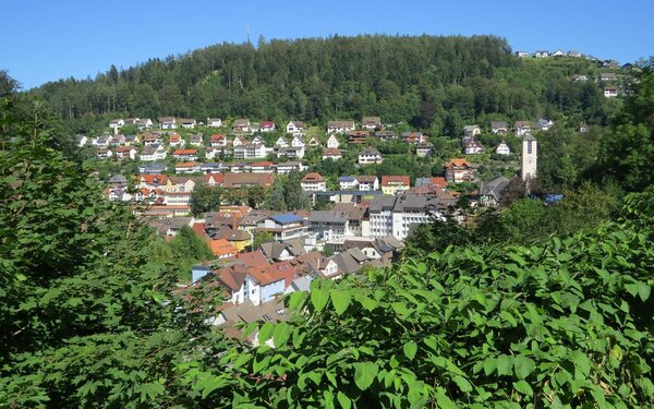 Triberg von Westen, Foto: Flodur63, CC BY-SA 4.0, https://commons.wikimedia.org