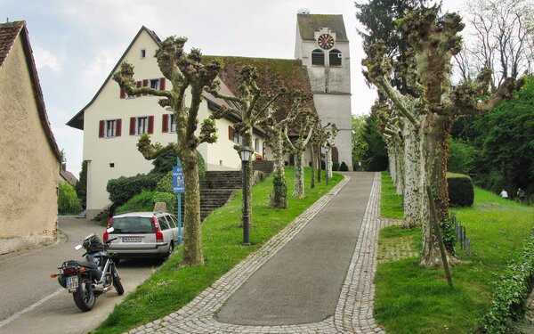 Ev. Kirche von Buggingen, Foto: Andreas Schwarzkopf, CC BY-SA 3.0, https://commons.wikimedia.org