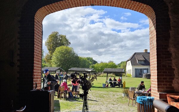 Blick nach draußen, Foto: Jannika Olesch, Lizenz: Tourismusverband Ruppiner Seenland e.V.