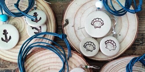 Keramikschmuck, Foto: Katharina Faust
