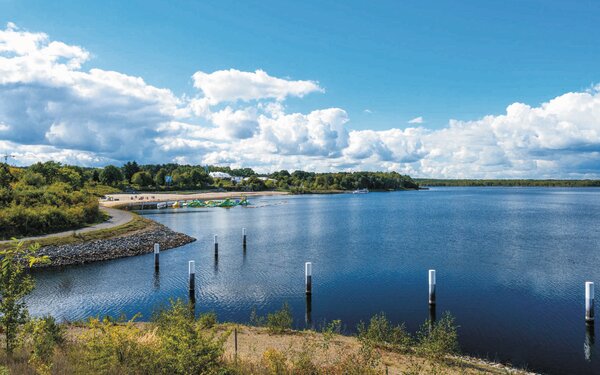 Seestrand Großkoschen am Senftenberger See, Foto: Zweckverband Lausitzer Seenland Brandenburg/ Christian Große, Lizenz: Zweckverband Lausitzer Seenland Brandenburg/ Christian Große