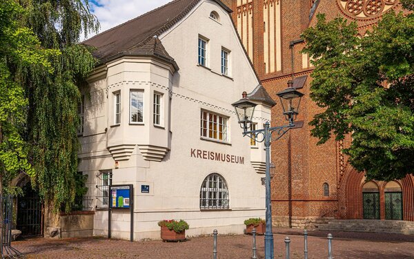 Kreismuseum Bitterfeld, Foto: Uwe Weigel - WelterbeRegion Anhalt-Dessau-Wittenberg, CC BY-SA 4.0, https://commons.wikimedia.org