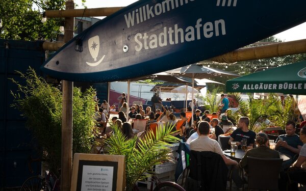 Beachbar am Stadtstrand Leipzig, Foto: ringofotografie