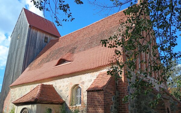 Kirche Rossow, Foto: terra press