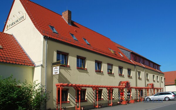 Parkschänke Straßenansicht, Foto: Parkschänke Zabeltitz