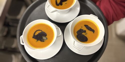 Kürbiscreme-Suppe, Foto: Franziska Kouidis, Lizenz: Franziska Kouidis