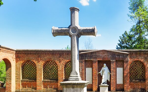 Campo Santo Radensleben, Foto: J. Noelte, Lizenz: terra press GmbH