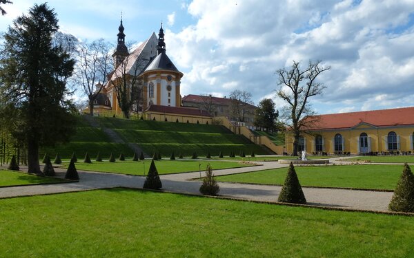 Kloster Neuzelle, Foto: Fridolin freudenfett (Peter Kuley), CC BY-SA 3.0, https://commons.wikimedia.org