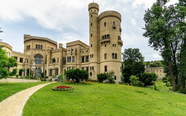 Park und Schloss Babelsberg, Foto: By Rainer Halama, CC BY-SA 4.0, https://commons.wikimedia.org