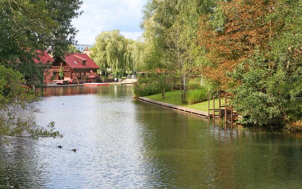 Paddeln in Lübben, Foto: W. Bulach, CC BY-SA 4.0, https://commons.wikimedia.org