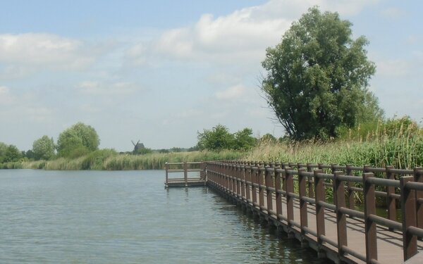 Stege am Mühlensee, Foto: Kvikk, CC BY-SA 3.0, https://commons.wikimedia.org