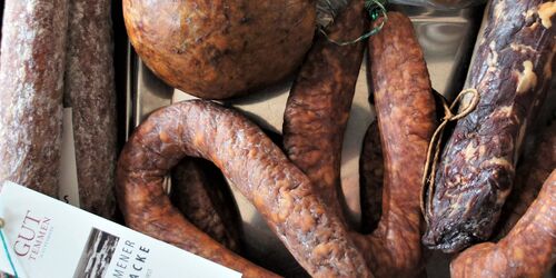 Wurstspezialitäten Gut Temmen, Foto: Maya Nöller, Lizenz: Gut Temmen