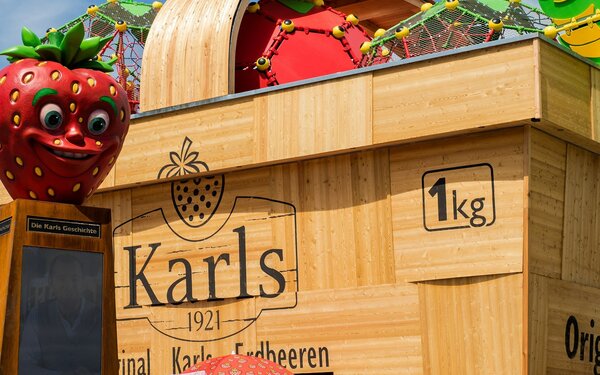 Traktorbahn  Karls Erlebnisdorf, Foto: M.Knaak, CC BY-SA 4.0, https://commons.wikimedia.org