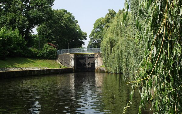 Schleuse Kupferhammer, Foto: rysnal, CC BY-SA 3.0, https://commons.wikimedia.org