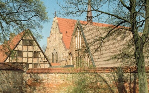 Wallanlagen Kloster zum Heiligen Kreuz, Foto: Irma Schmidt Irma Schmidt