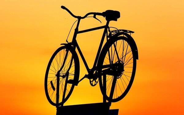 Symbolbild Fahrradverleih, Foto: Harald Landsrath auf Pixabay