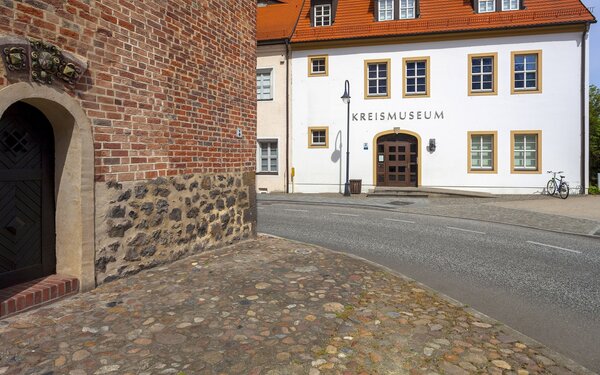 Eingang zum Lubwartturm, Foto: LKEE/Andreas Franke