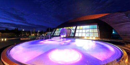 Außenansicht SteinTherme, Foto: Erandhi Lehmann, Lizenz: SteinTherme Bad Belzig