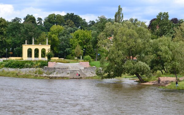 Blick auf die Theaterinsel Gubin, Foto: Marketing und Tourismus Guben e.V.