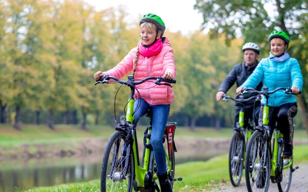 E-Bike-Ausflug in Familie, Foto: Touristinfo Bad Liebenwerda_Andreas Franke, Lizenz: Touristinfo Bad Liebenwerda_Andreas Franke