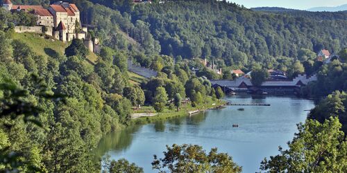 Von Burg zu Burg zwischen Burghausen und Tittmoning