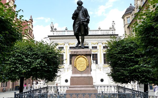 Goethe-Denkmal am Naschmarkt Leipzig, Foto: Pixabay