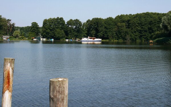 Am Moddersee in Groß Köris, Foto: Günter Schönfeld, Lizenz:  Tourismusverband Dahme-Seenland e.V.