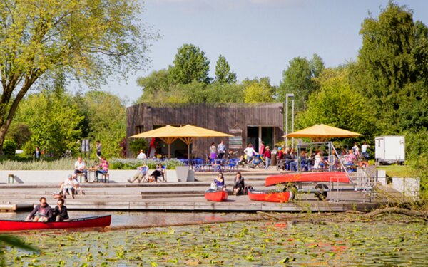 Willi Villa  im Wilhelmsburger Inselpark, Foto: Willi Villa