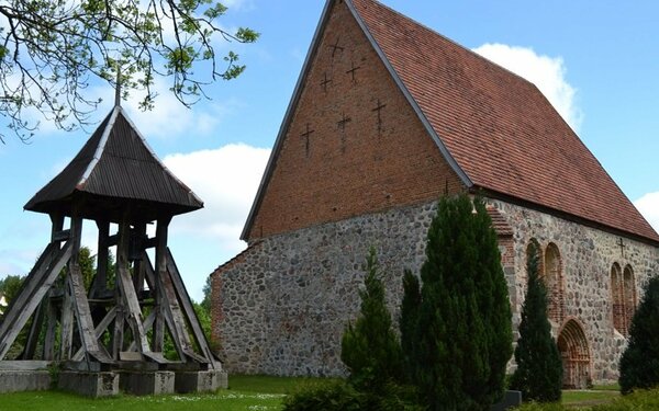 Kirche Thelkow, Foto: Lutz Werner