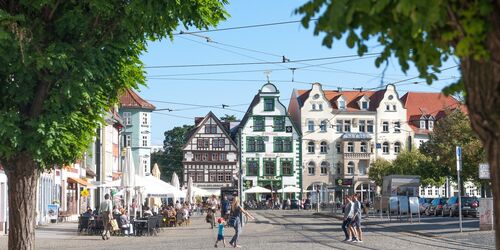 Fachwerkhäuser am Domplatz, Foto: Gregor Lengler, Lizenz: Thüringer Tourismus GmbH