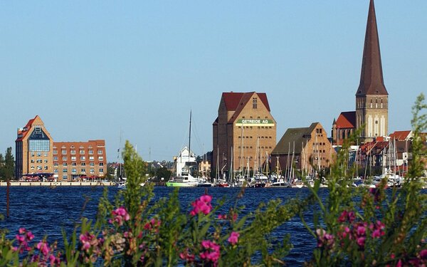 Panorama von Rostock mit der Petrikirche TZRW/Joachim Kloock