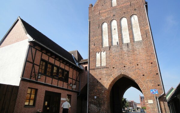 Das Stralsunder Tor in Grimmen Tourismusverband Vorpommern e.V.