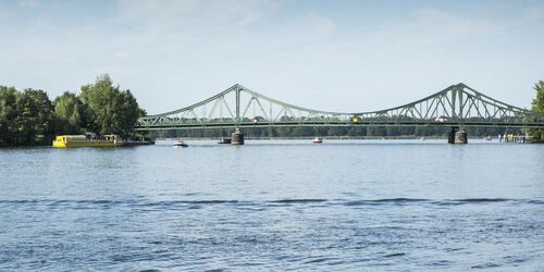 Die Glienicker Brücke, Foto: Steffen Lehmann, Lizenz: TMB-Fotoarchiv