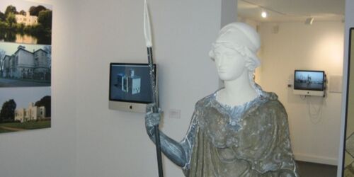 Ausstellung: Spione, Mauer, Kinderheim