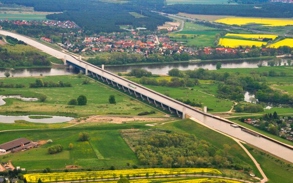 Wasserstraßenkreuz, Magdeburg, Foto: www.AIRlebnistrip.de