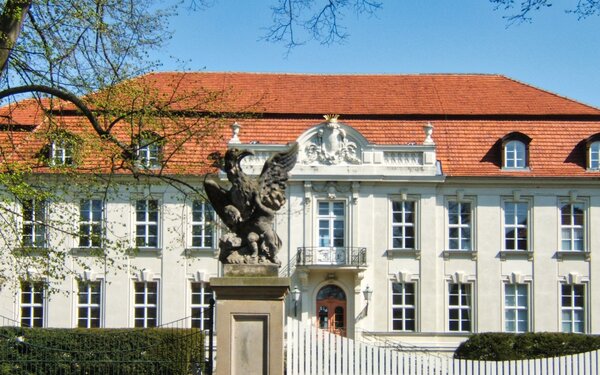 Zietenschloss Wustrau, Foto: Nölte, Lizenz: terra press Berlin