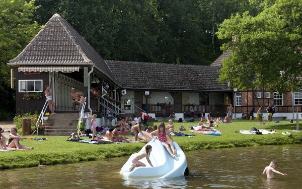 Jahnbad Neuruppin, Foto: Peter Geisler, Lizenz: Peter Geisler