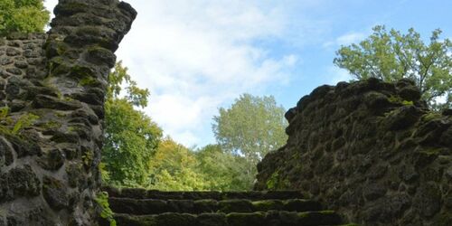 Die Grotte im Schlosspark Tourismusverband Mecklenburg-Schwerin