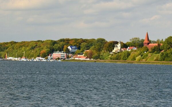 St.Nikolai Altefaehr Tourismuszentrale Rügen