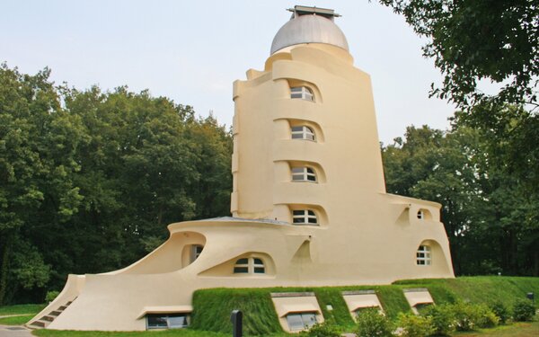 Einsteinturm, Foto: terra press, Lizenz: terra press