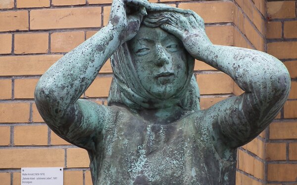 Bronzefigur in Lauchhammer, Foto: terra press Berlin