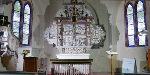 Dorfkirche Dorf Mecklenburg von Innen, Foto: Tourismusverein Schweriner Seenland, Brigitte Bullerjahn