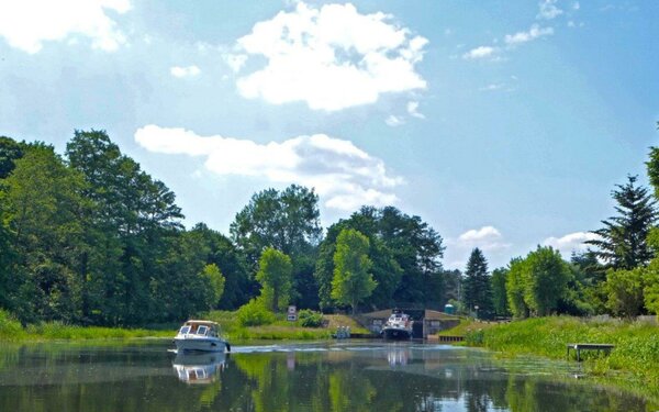 Schleusenausfahrt am Finowkanal, Foto: Gemeinde Schorfheide, Anke Bielig