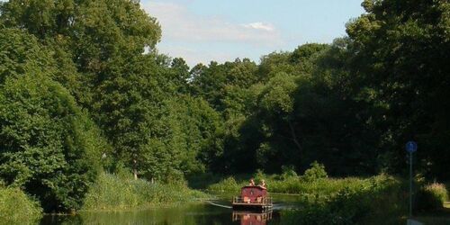 Hausboot auf dem Finowkanal, Foto: Gemeinde Schorfheide, Agentur Face, Jürgen Rocholl