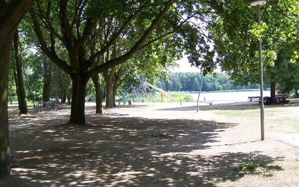 Strandbad Zeesen, Foto: Tourismusverband Dahme-Seenland e.V.