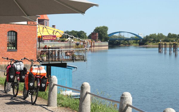 Das Alte Kranhaus an der Elbe in Wittenberge, Foto: terra press Berlin