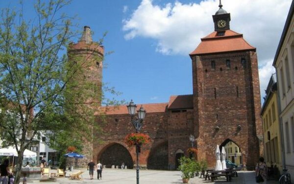 Das Steintor mit dem Hungertor in Bernau bei Berlin, Foto: Stadt Bernau bei Berlin